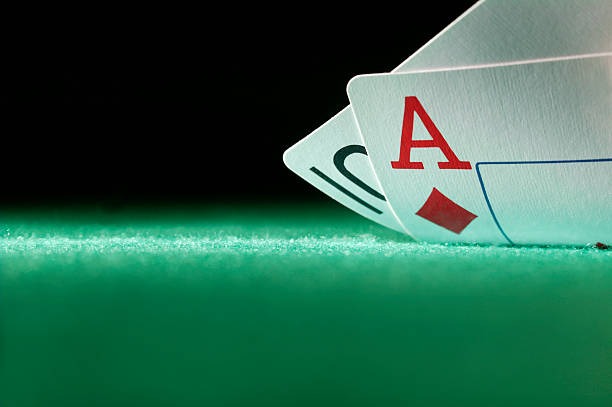 Dealer guidance on Free Bet mechanics and payouts Dealer explaining Free Bet rules and payout structure to players